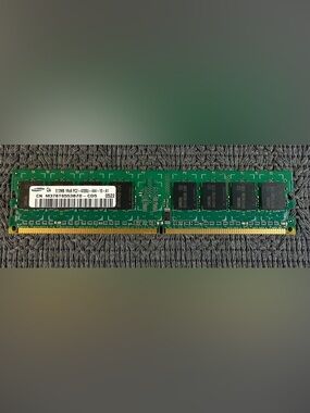 2 Samsung 512MB 1RX8 PC2-4200U-444-10-A1 DDR2 MEMORY RAM STICKS. Tested.